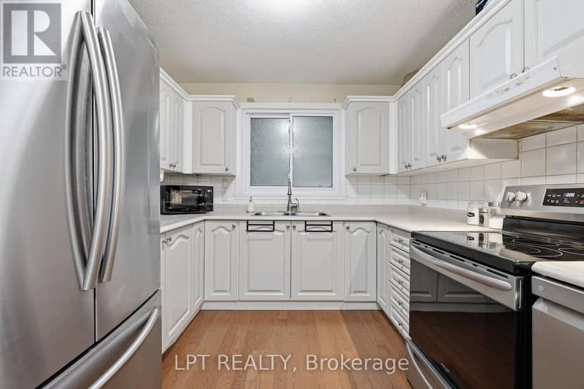 41 St Polycarp Street — photo 11 of 39
