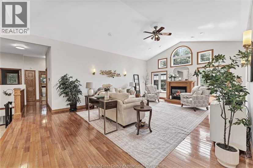 2207 South Middle Road — photo 17 of 40