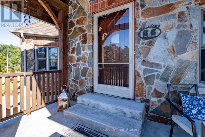 805 Eastdale Drive — photo 8 of 40