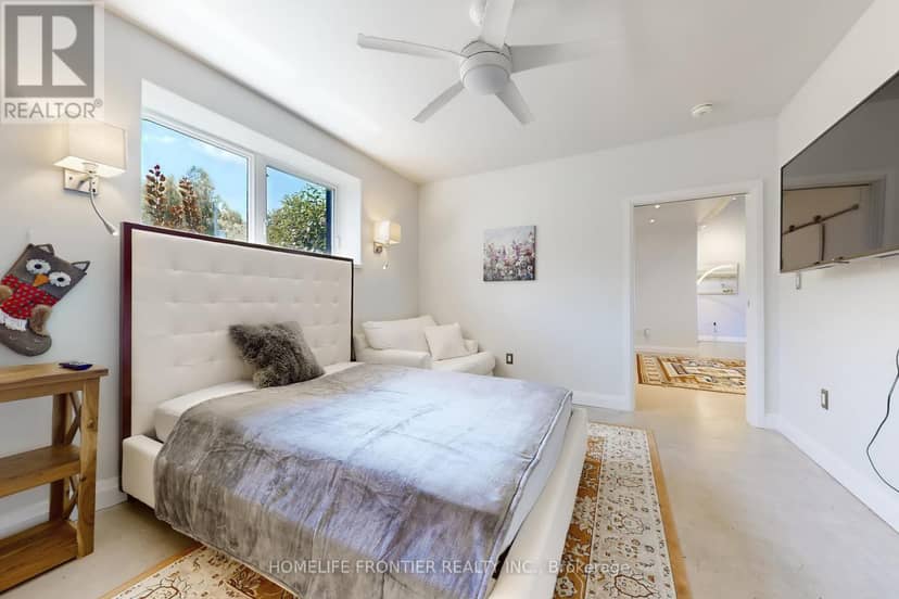 44 Irving Drive — photo 21 of 40
