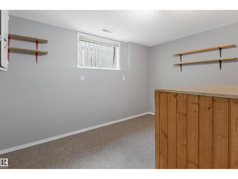 1055 Jones Cr NW — photo 20 of 40