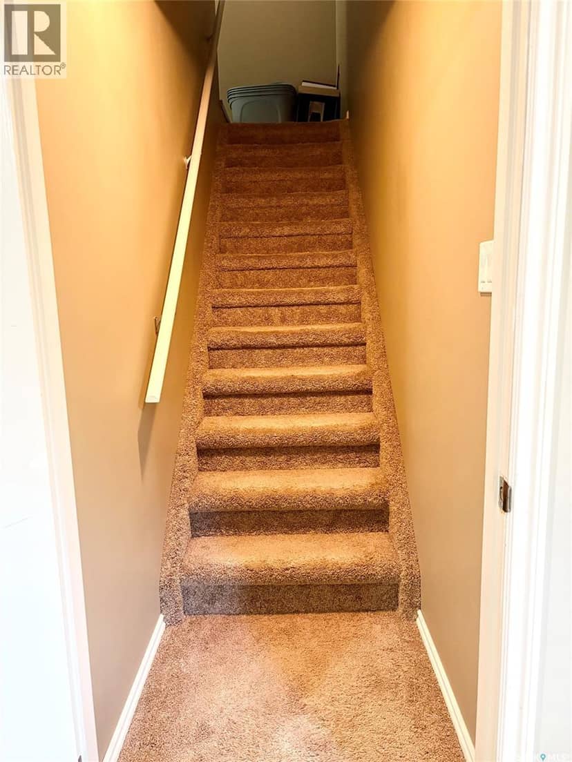 75 Agricultural AVENUE — photo 16 of 25