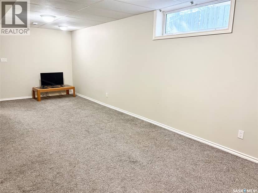 75 Agricultural AVENUE — photo 19 of 25