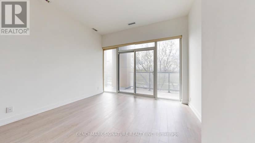 TH106 - 6 Parkwood Avenue — photo 31 of 40