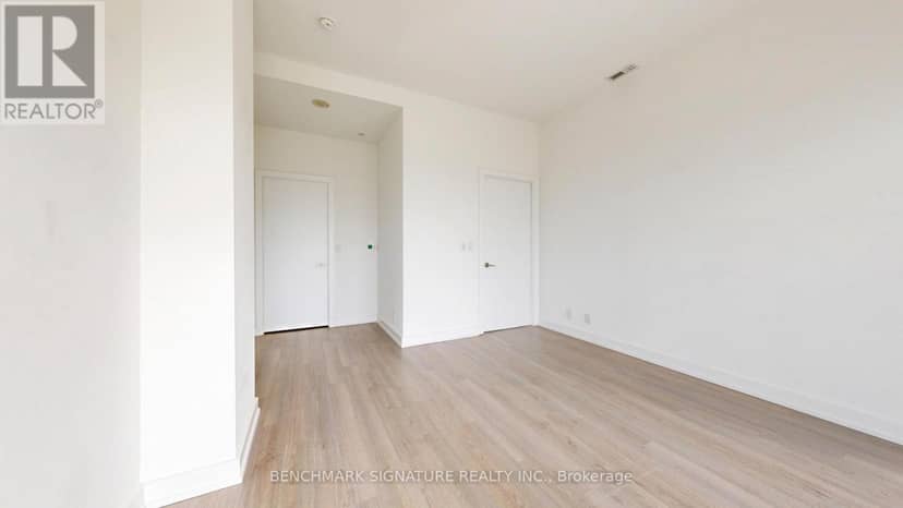 TH106 - 6 Parkwood Avenue — photo 34 of 40