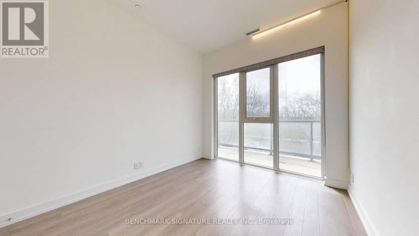 TH106 - 6 Parkwood Avenue — photo 38 of 40