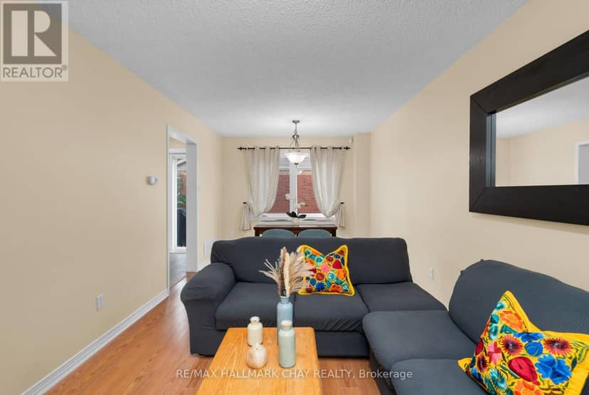 769 Playter Crescent — photo 4 of 30
