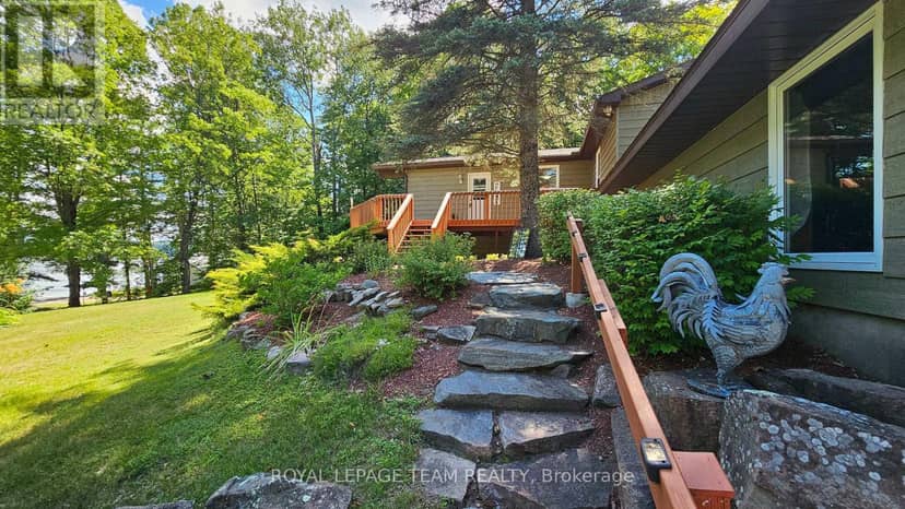 371 Kennedy Road — photo 3 of 35