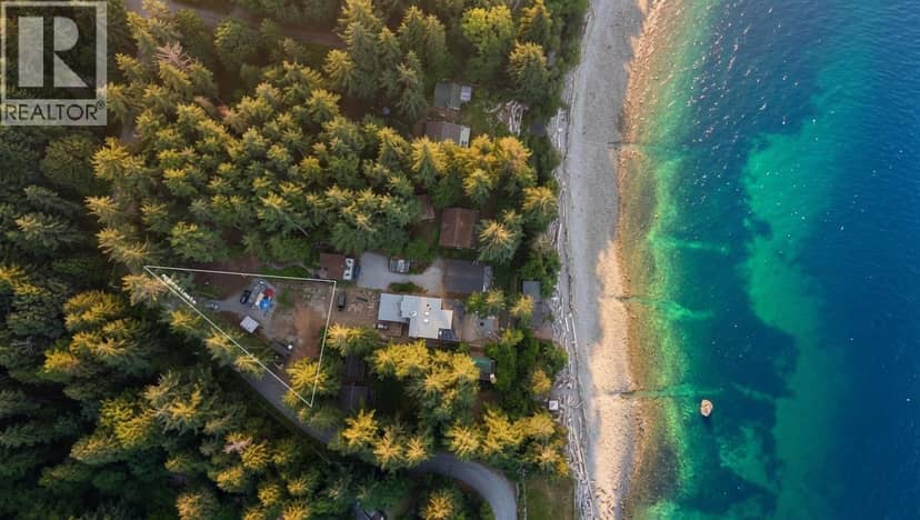1503 GOWER POINT ROAD, Gibsons, photo 3