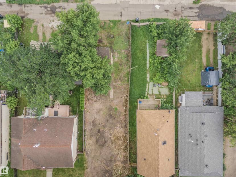 12723 121 ST NW, Edmonton, photo 2