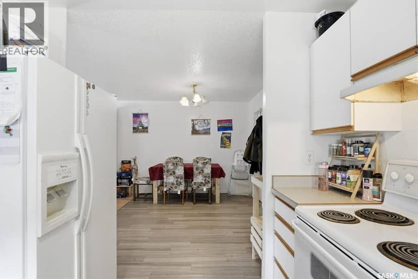 114 - 116 Barber CRESCENT — photo 15 of 40