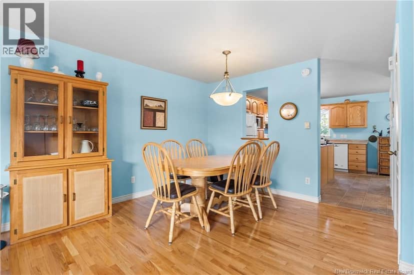 147 Damien — photo 12 of 25