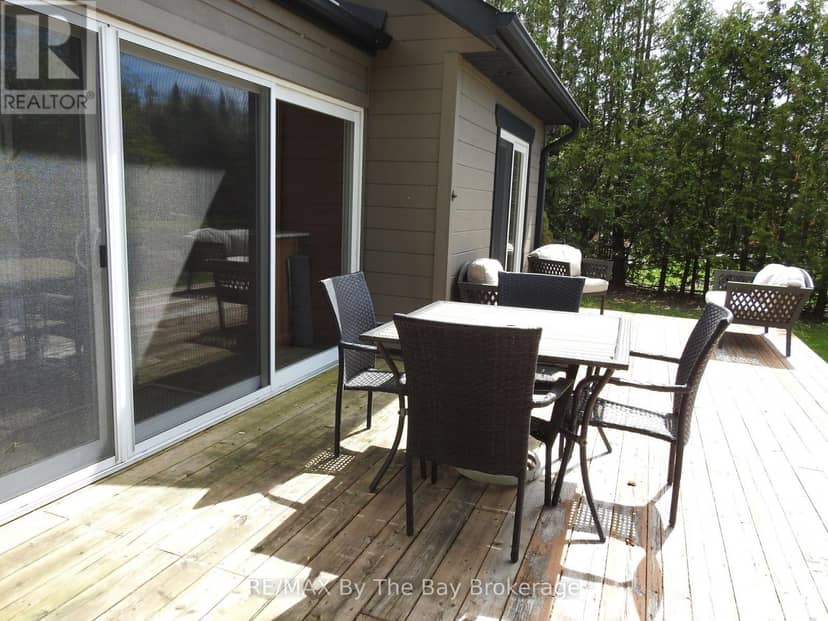 11 Cabin Crescent — photo 29 of 31