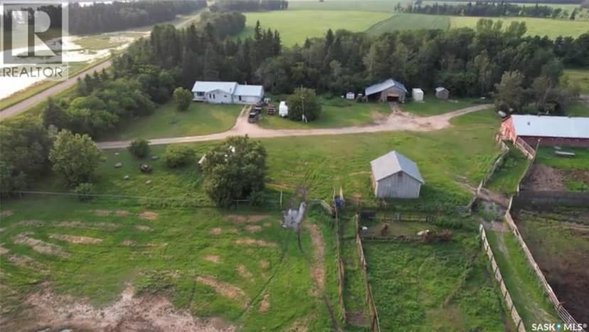 Kohlman Ranch near Big River, SK, Canwood Rm No. 494, photo 8