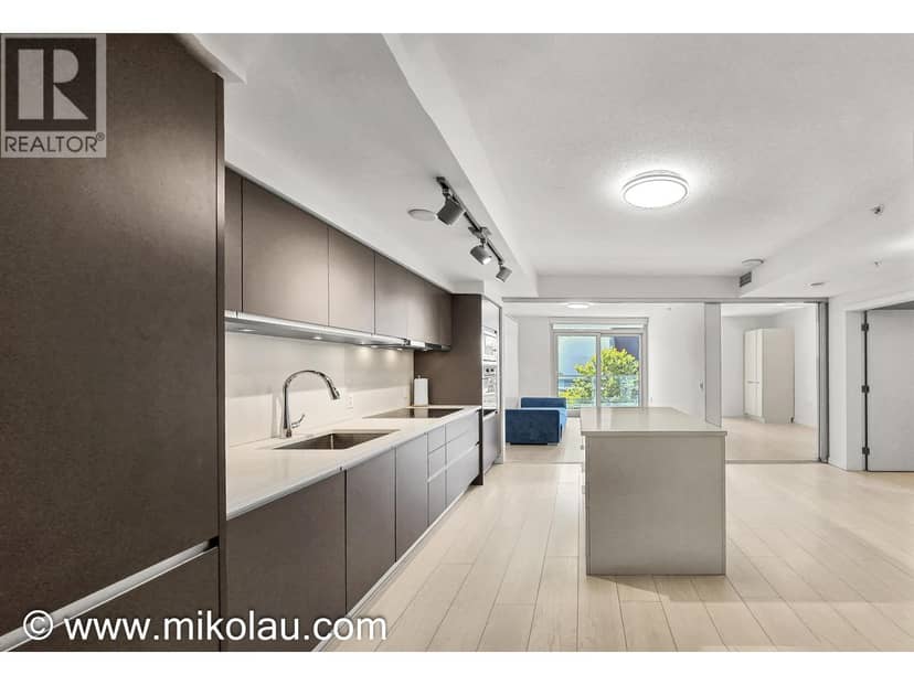 318 180 E 2ND AVENUE, Vancouver