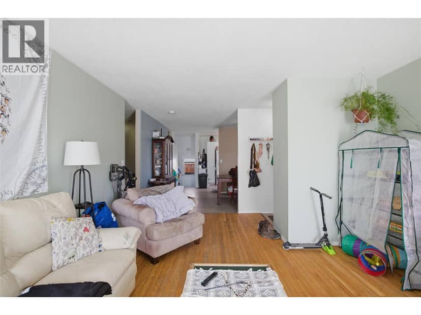 1938 PARKCREST Avenue, Kamloops, photo 8
