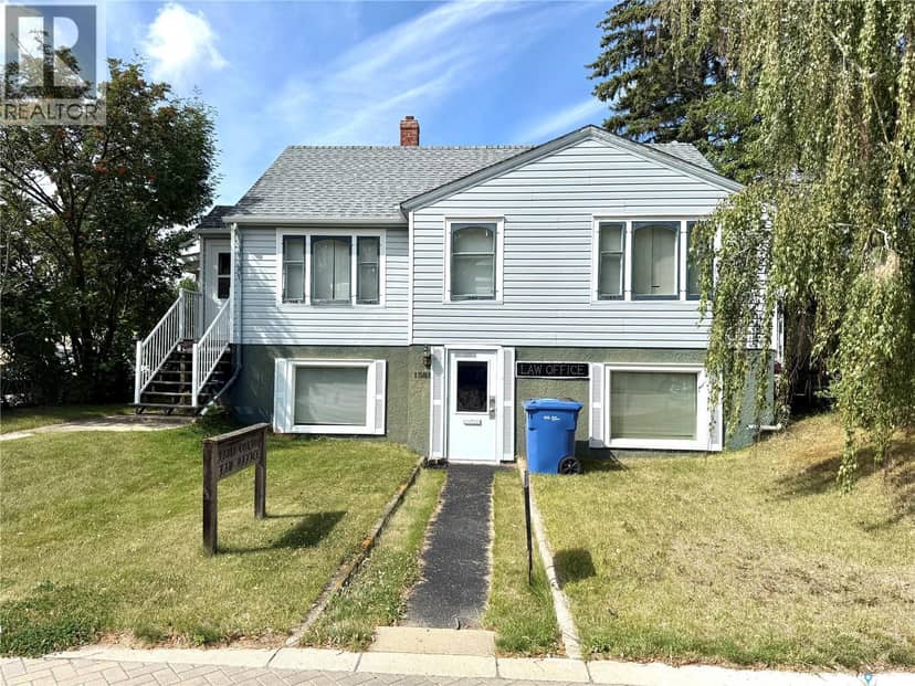 1351 101st STREET, North Battleford