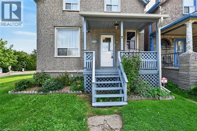 230 PICTON Street E, Hamilton, photo 2