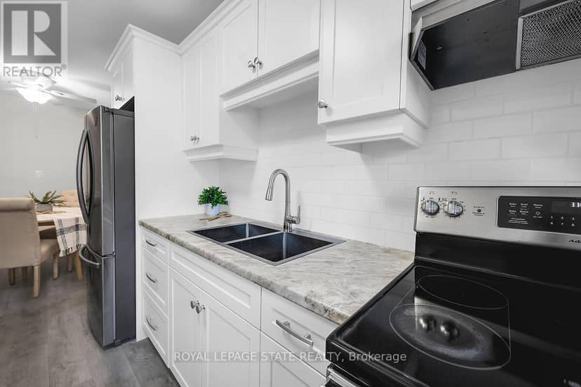 107 - 9 Grant Boulevard — photo 15 of 36