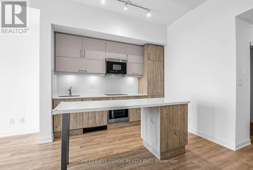 1806 - 292 Verdale Crossing — photo 10 of 33