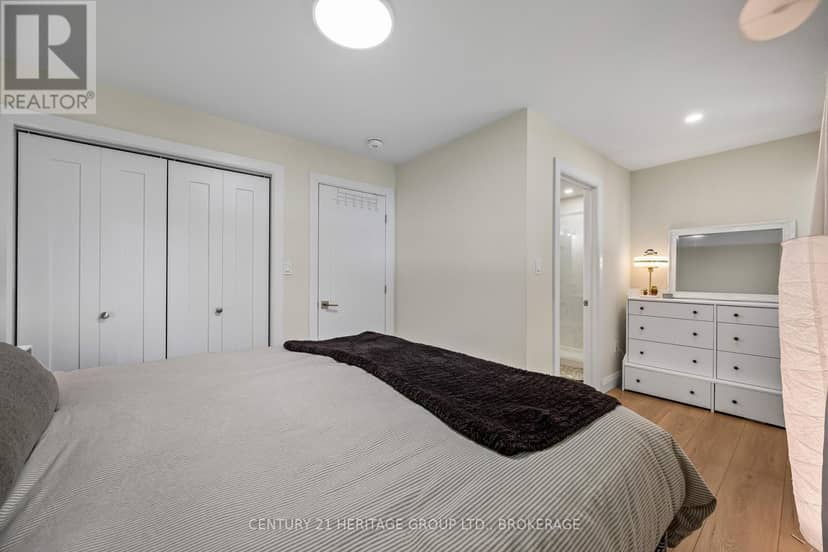 925 Woodbine Road — photo 15 of 38