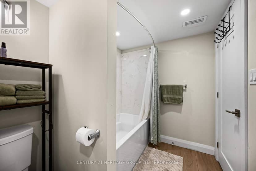 925 Woodbine Road — photo 27 of 38