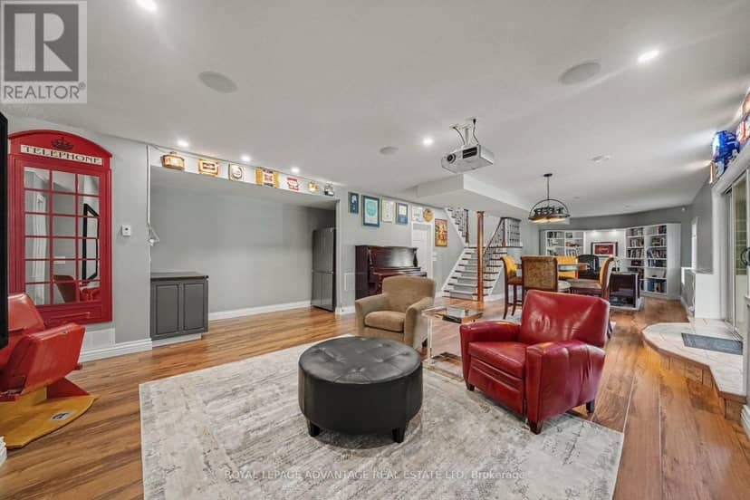 263 Georgina Street — photo 27 of 38
