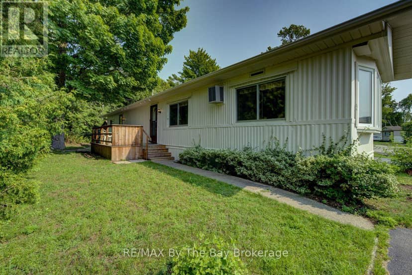 55 Georgian Glen Drive, Wasaga Beach, photo 4