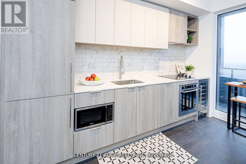 1810 - 2020 Bathurst Street, Toronto, photo 3