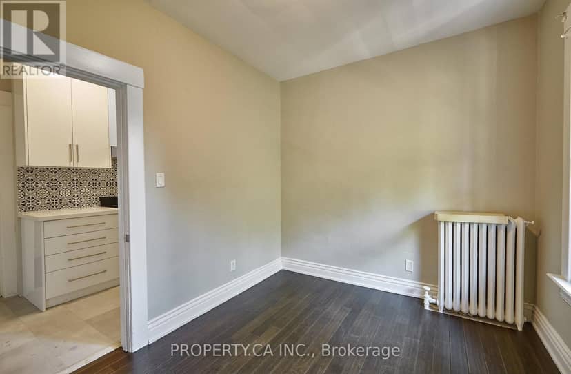 345 Gladstone Avenue — photo 16 of 40