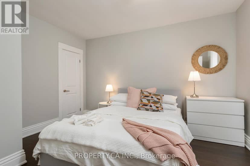 345 Gladstone Avenue — photo 37 of 40
