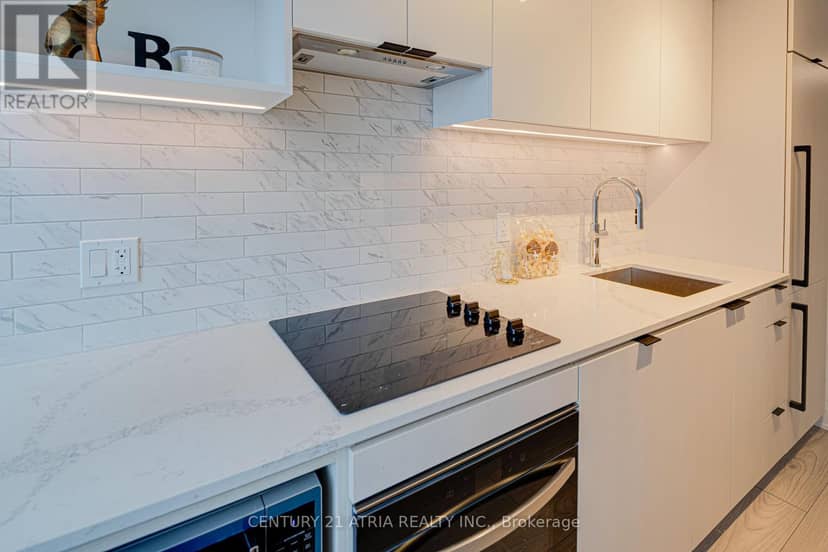 2706 - 252 Church Street — photo 7 of 25