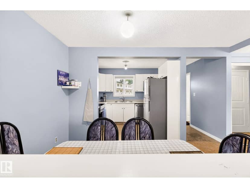 1646 millwoods RD E NW — photo 19 of 33