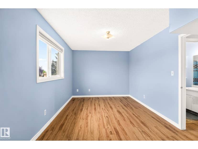 1646 millwoods RD E NW — photo 27 of 33