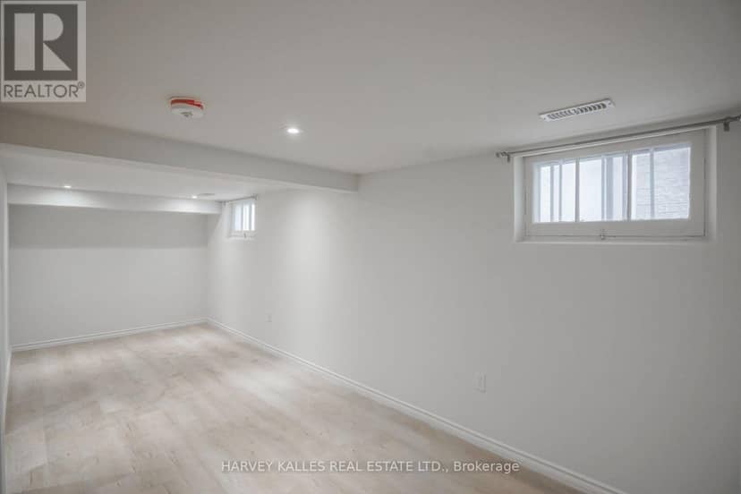 47 Stayner Avenue — photo 27 of 31