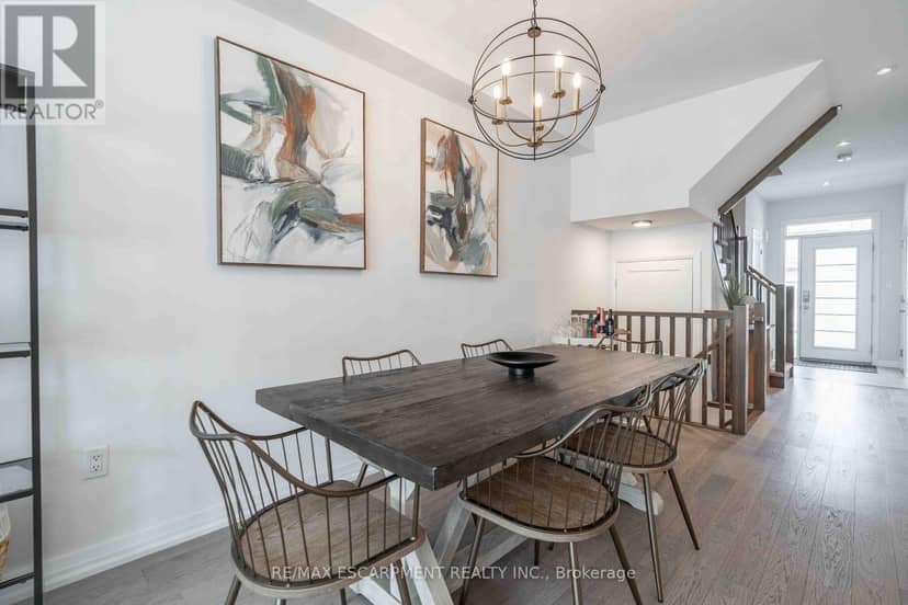 4005 Crown Street — photo 11 of 40
