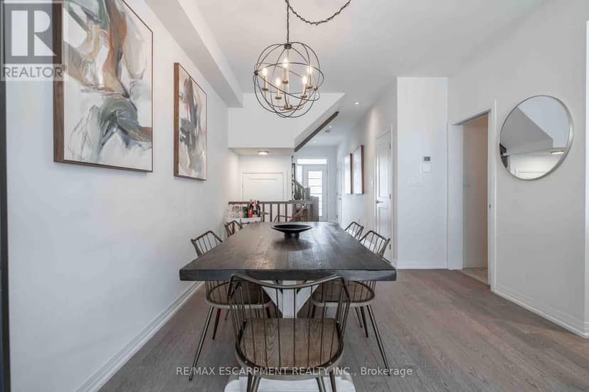 4005 Crown Street — photo 12 of 40