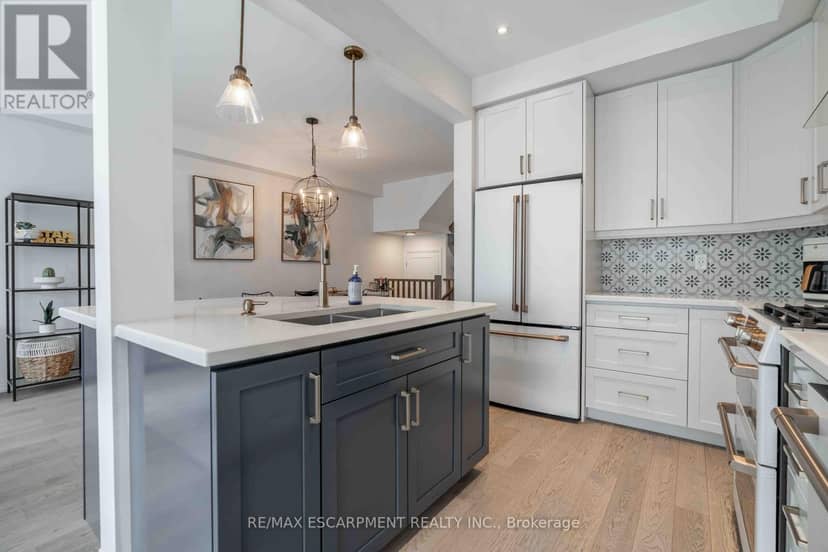 4005 Crown Street — photo 18 of 40