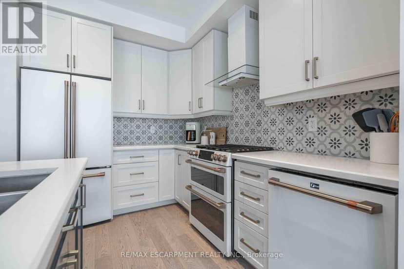 4005 Crown Street — photo 19 of 40