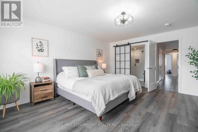 4005 Crown Street — photo 31 of 40