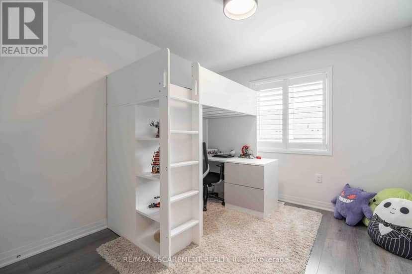 4005 Crown Street — photo 38 of 40