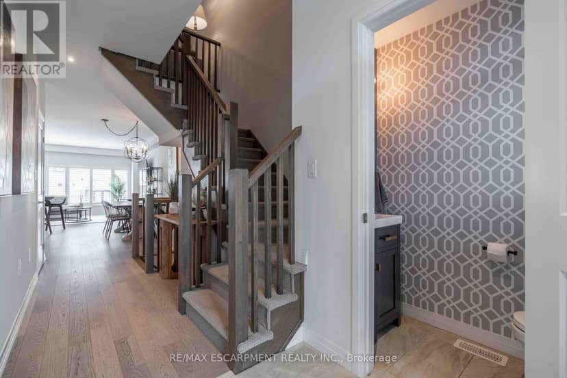 4005 Crown Street — photo 5 of 40