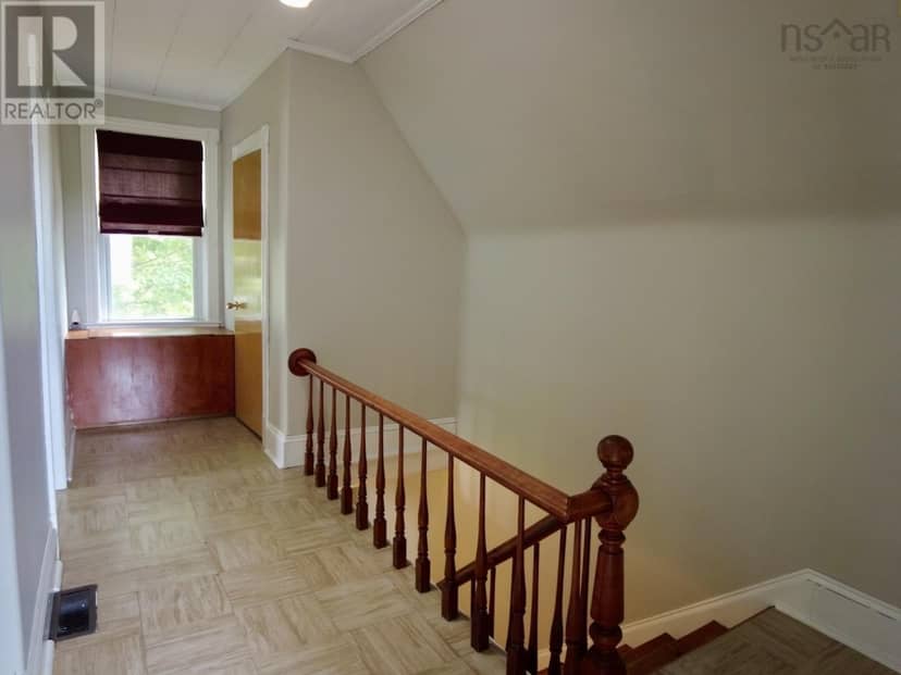 32 River Avenue — photo 29 of 40