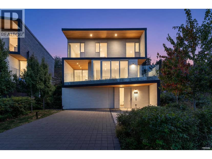 3317 CHIPPENDALE ROAD, West Vancouver