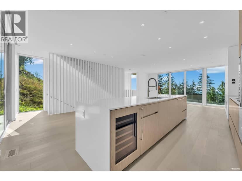 3317 CHIPPENDALE ROAD, West Vancouver, photo 3