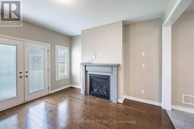 249 Fleetwood Drive — photo 23 of 40