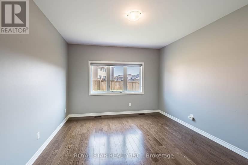 249 Fleetwood Drive — photo 26 of 40