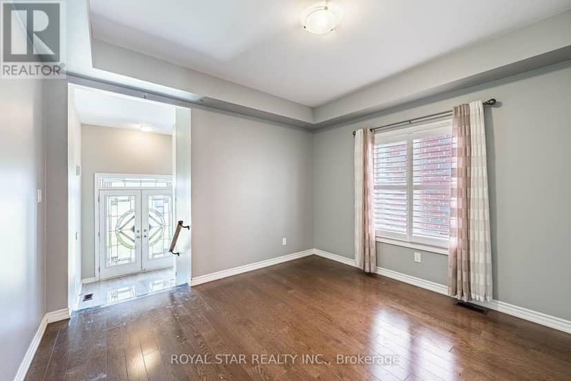 249 Fleetwood Drive — photo 10 of 40