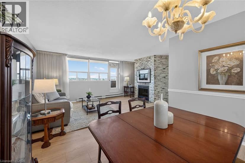 700 DYNES Road Unit# 904, Burlington