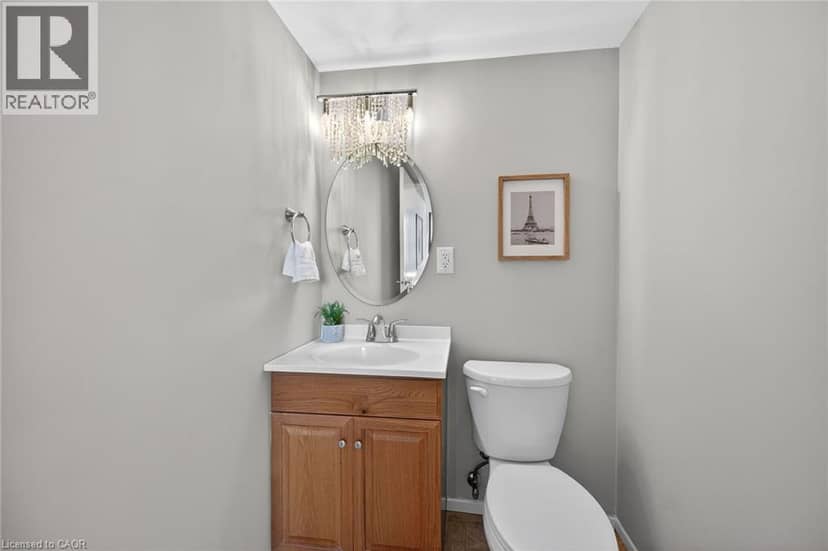 700 DYNES Road Unit# 904 — photo 21 of 40